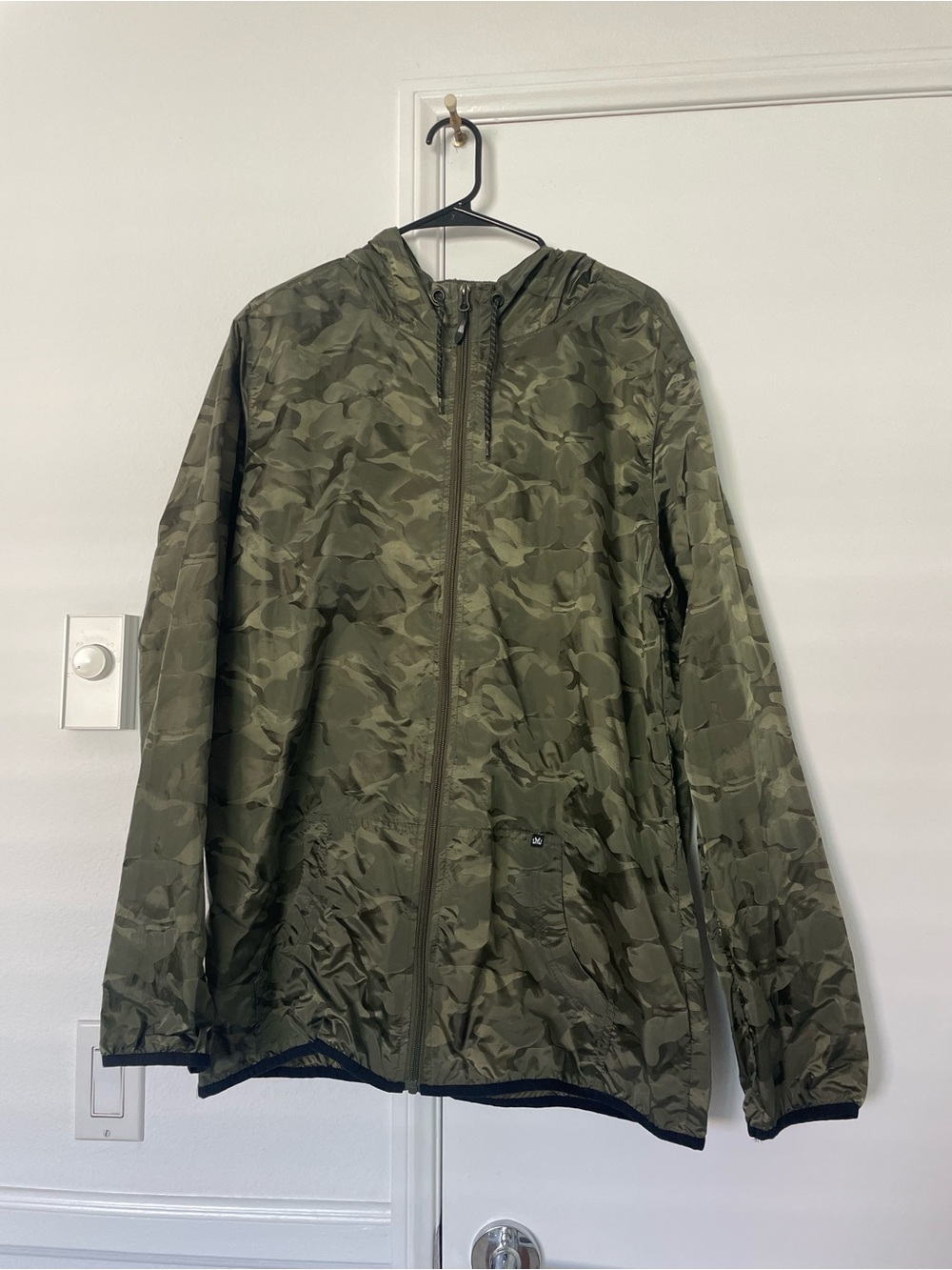 Micros Men's Green Camouflage Lightweight Hooded Jacket